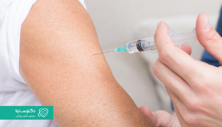 از بهترین روشهای پیشگیری، تزریق واکسن HPV است.