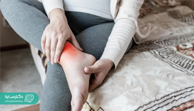 پادرد در بارداری در قسمت مچ پا طبیعی است.