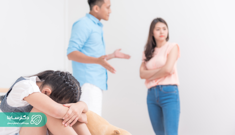 نقش والدین، مربیان و محیط خانه
